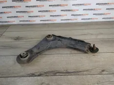 Рычаг передний нижний Renault Megane 3 2010 545008682R КУПЕ DZ 1.5 DCI K9K832, правый