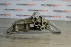 Кронштейн двигателя Skoda Yeti 2009 03F199275B 1.2 TSI CBZB, правый