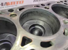 Блок двигателя Peugeot 407 2006 0135QG УНИВЕРСАЛ SW 2.0 RHR(DW10BTED4)