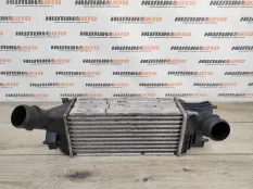 Интеркулер Peugeot 407 2007 0384G6 УНИВЕРСАЛ SW 1.6 9HZ(DV6TED4)