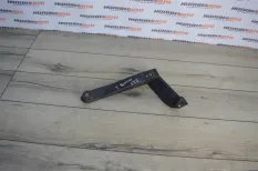 Кронштейн бампера Volkswagen Touareg 2005 7L6807861 3.0 TDI BKS, задний левый