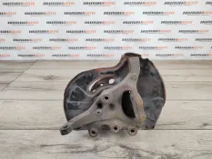 Кулак поворотный Mercedes W203 2003 A2093320001 УНИВЕРСАЛ 2.7 CDI 612.962, передний левый