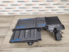 Корпус воздушного фильтра Mazda 3 BL 2009 Z68018780F ХЕТЧБЭК 1.6 Z6