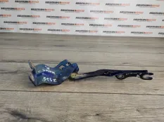 Петля капота Mazda 3 BL 2009 BBM252410B ХЕТЧБЭК 1.6 Z6, правая