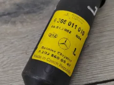 Форсунка омывателя фар Mercedes W203 2002 A2038600547 УНИВЕРСАЛ 2.2 CDI 611.962, левая