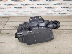 Корпус воздушного фильтра Mercedes W204 2010 A2710901601 СЕДАН 1.8 271.820