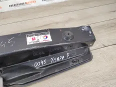 Панель передняя Citroen Xsara Picasso 2006 7106A6 МИНИВЭН N68 2.0 RFN EW10J4
