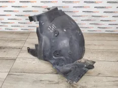 Подкрылок Mercedes W203 2006 A2038841222 УНИВЕРСАЛ 2.2 CDI 646.963, передний правый