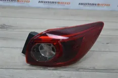 Фонарь в крыло Mazda 3 BM BN 2014 B45D51150D ХЕТЧБЭК 2.0 PE, правый