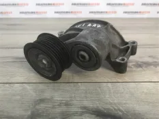 Кронштейн генератора Audi A7 4G 2012 06E903143D ЛИФТБЕК 3.0 CGWD