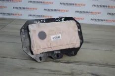 Подушка безопасности в торпедо Citroen C5 X7 2008 8216YG УНИВЕРСАЛ RW 1.6 9HZ(DV6TED4)