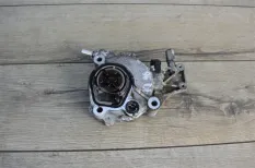 Вакуумный насос Land Rover Freelander 2 2010 LR009674 2.2 224DT