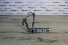 Петля капота Land Rover Freelander 2 2010 LR001562 2.2 224DT, правая