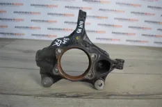 Кулак поворотный Mazda 3 BM BN 2015 B45A33021 СЕДАН 2.0 PE, передний правый