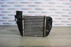 Интеркулер Audi A6 C6 2007 4F0145805S УНИВЕРСАЛ 4F5 2.0 TDI BRE