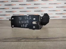 Кронштейн радиатора Bmw 3 2005 51647117811 E90 2.0 N46B20B, левый