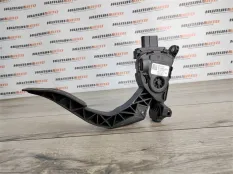 Педаль газа Audi A6 C6 2008 8K1723523A УНИВЕРСАЛ 4F5 2.0 BPJ