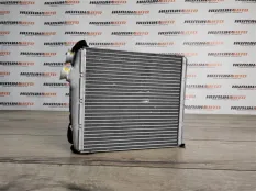 Радиатор отопителя Land Rover Freelander 2 2008 LR002632 2.2 224DT