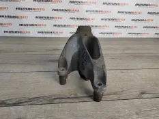 Кронштейн двигателя Audi A5 8T 2008 8K0199307CD КУПЕ 8T3 1.8 CABD, левый