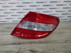 Фонарь в крыло Mercedes W204 2010 A2048200264 СЕДАН 1.8 271.860, правый