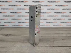 Кронштейн усилителя бампера Audi A4 B8 2010 8K0807332A СЕДАН 8K2 2.0 TDI CAGA, задний правый