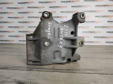 Кронштейн компрессора кондиционера Mitsubishi Lancer 9 2006 MR360566 СЕДАН CS 1.6 4G18