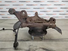 Кулак поворотный Mazda 3 BM BN 2015 B45A33021 ХЕТЧБЭК 2.0 PE, передний правый