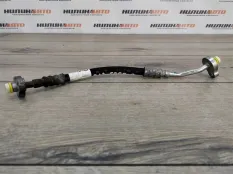 Трубка кондиционера Land Rover Freelander 2 2007 LR007111 2.2 224DT