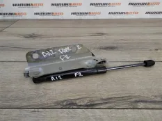 Петля капота Land Rover Freelander 2 2007 LR001562 2.2 224DT, правая