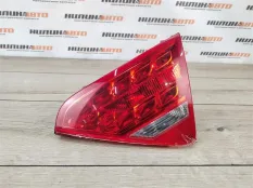 Фонарь в крышку багажника Audi A5 8T 2011 8T0945094A ЛИФТБЭК 8TA 2.0 TDI CAGA, правый