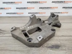 Кронштейн генератора Volkswagen Golf 5 2007 06F903143F ХЭТЧБЕК 1K1 1.6 BSE