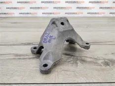 Кронштейн двигателя Audi A6 C6 2005 4F0199307M 3.2 AUK, левый