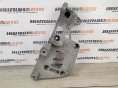 Кронштейн генератора Volkswagen Golf 5 2005 06F903143F ХЭТЧБЕК 1K1 1.6 BSE