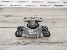 Подушка КПП Land Rover Freelander 2 2008 LR006976 КРОССОВЕР L359 2.2 224DT, левая