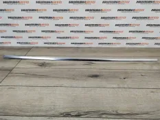 Уплотнитель стекла двери Volvo XC60 1 2010 31371111 2.0 B4204T6, передний левый