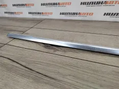 Уплотнитель стекла двери Volvo XC60 1 2010 31371114 2.0 B4204T6, задний правый