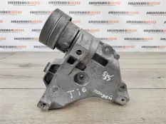 Кронштейн компрессора кондиционера Volkswagen Tiguan 1 2009 03C903143B 1.4 TSI BWK