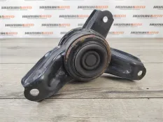 Подушка двигателя Kia Sportage 2012 218102S200 3 2.0 CRDI D4HA, правая