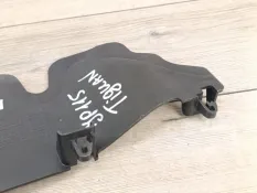 Дефлектор радиатора Volkswagen Tiguan 1 2008 5N0121283A 2.0 CAWA, левый