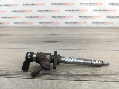 Форсунка дизель Ford Focus 2 2008 1373550 2.0 G6DG