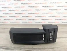 Накладка двигателя Audi A3 8P 2010 03F103935A 1.2 TSI CBZB