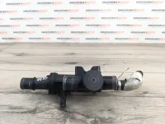 Корпус термостата Ford Focus 2 2008 1373385 2.0 G6DG