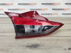 Фонарь в крышку багажника Mazda 6 GJ 2013 GHP9513G0B УНИВЕРСАЛ 2.2 TDI SH-VPTS, левый