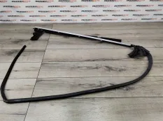 Молдинг двери Mercedes CLS C219 2008 A2196900380 3.5 272.985, задний левый
