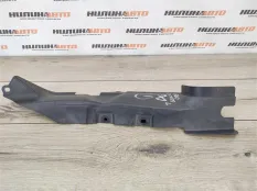 Пыльник крыла Citroen C-Crosser 2008 8302T1 2.2 4HN(DW12MTED4), передний левый