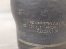 Патрубок системы охлаждения Audi A4 B8 2011 03L121101 УНИВЕРСАЛ 8K5 2.0 TDI CAGA