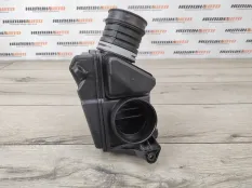 Резонатор воздушного фильтра Mercedes W204 2008 A2710900804 УНИВЕРСАЛ 1.8 271.952