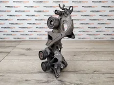 Кронштейн генератора Audi A4 B8 2011 03L903139H УНИВЕРСАЛ 8K5 2.0 TDI CAGA