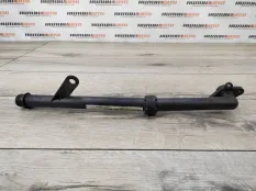 Патрубок системы охлаждения Mercedes W204 2010 A2710105647 СЕДАН 1.8 271.820