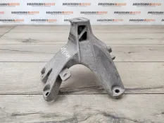 Кронштейн двигателя Audi A4 B8 2011 8K0199308BE УНИВЕРСАЛ 8K5 2.0 TDI CAGA, передний правый